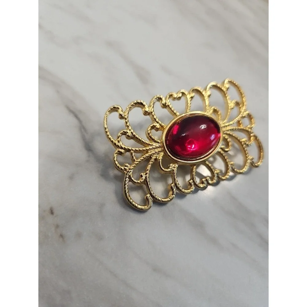 Vintage Cabochon Pin Brooch Red Jelly Gold‎ Tone Rectangle Oval 1980s